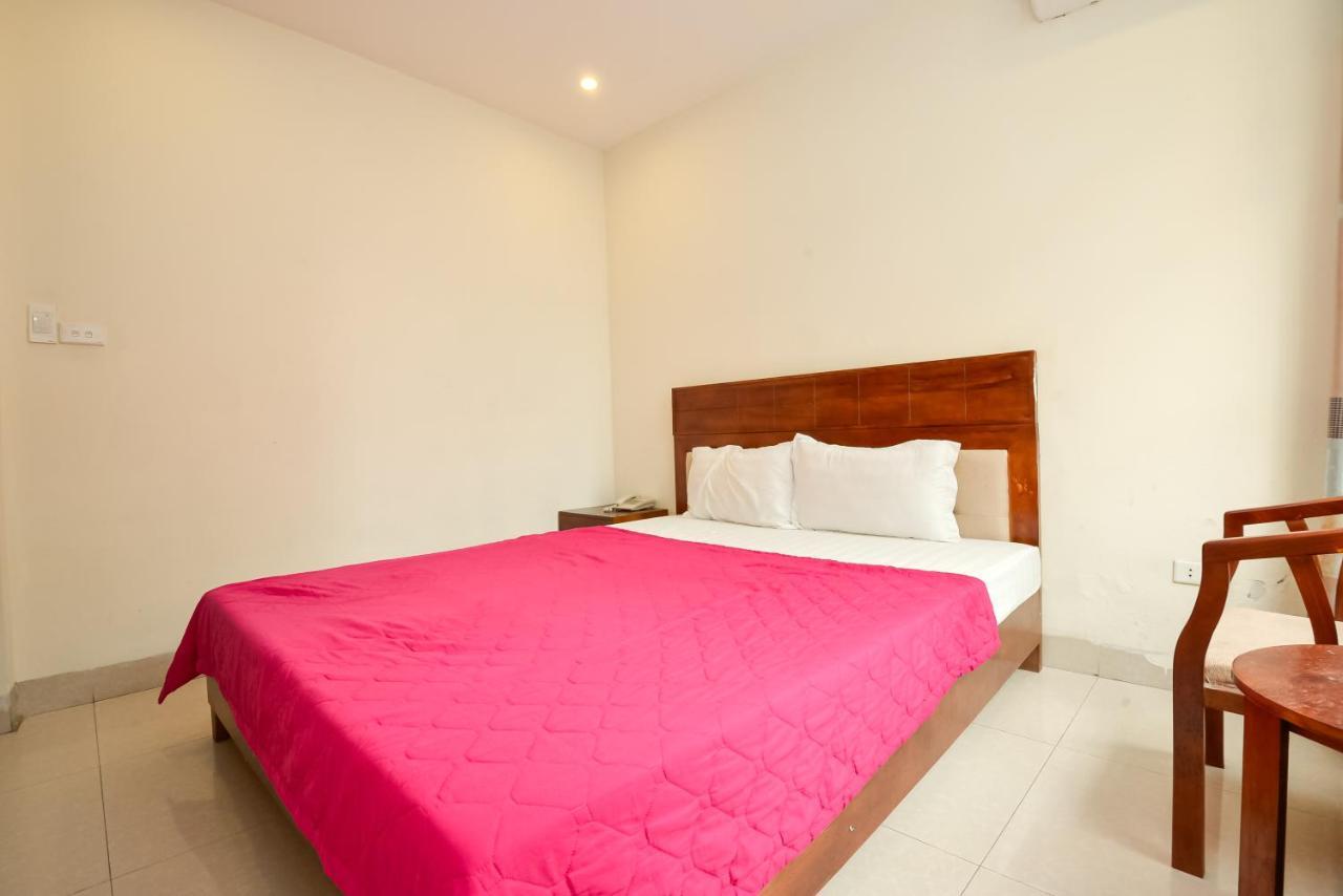 OYO 1095 Ha Noi Vang Hotel Hanoi Buitenkant foto