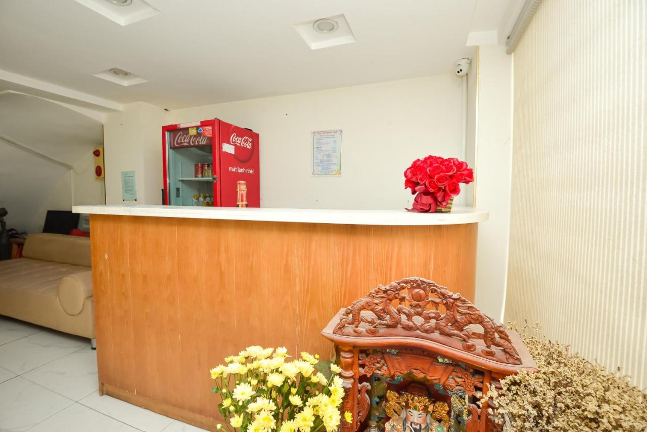 OYO 1095 Ha Noi Vang Hotel Hanoi Buitenkant foto