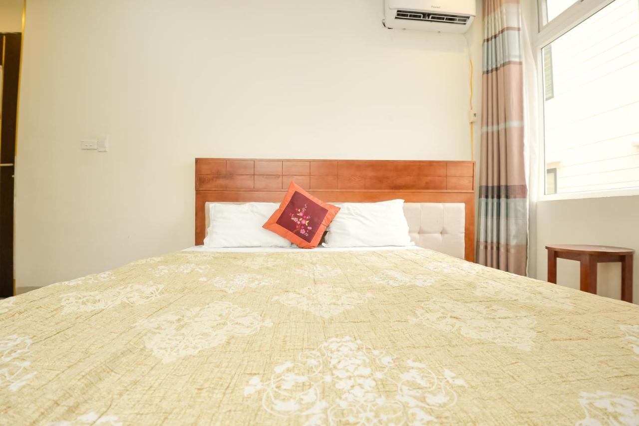 OYO 1095 Ha Noi Vang Hotel Hanoi Buitenkant foto